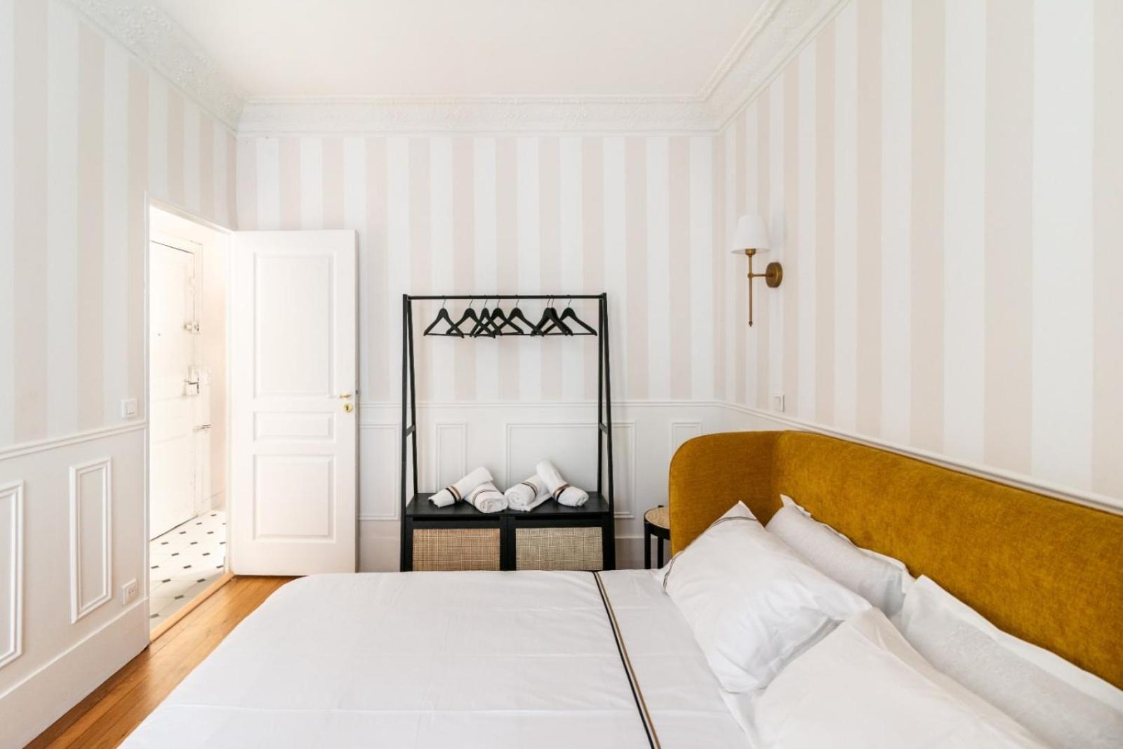 Charming Parisian Flat Near Eiffel Tower Apartamento París