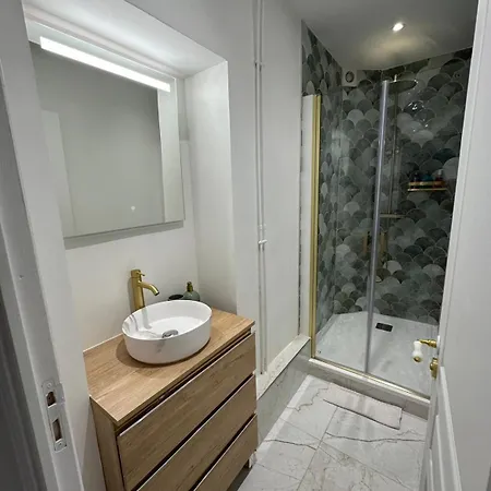 Appartement Charming Parisian Flat Near Eiffel Tower Extérieur photo